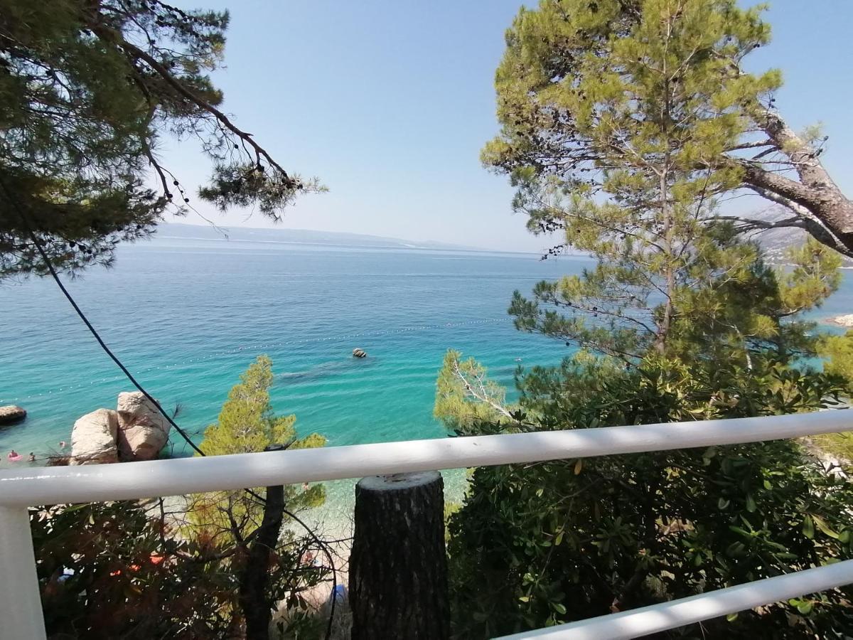 Apartmani Mares - 20 M From The Beach Brela Buitenkant foto